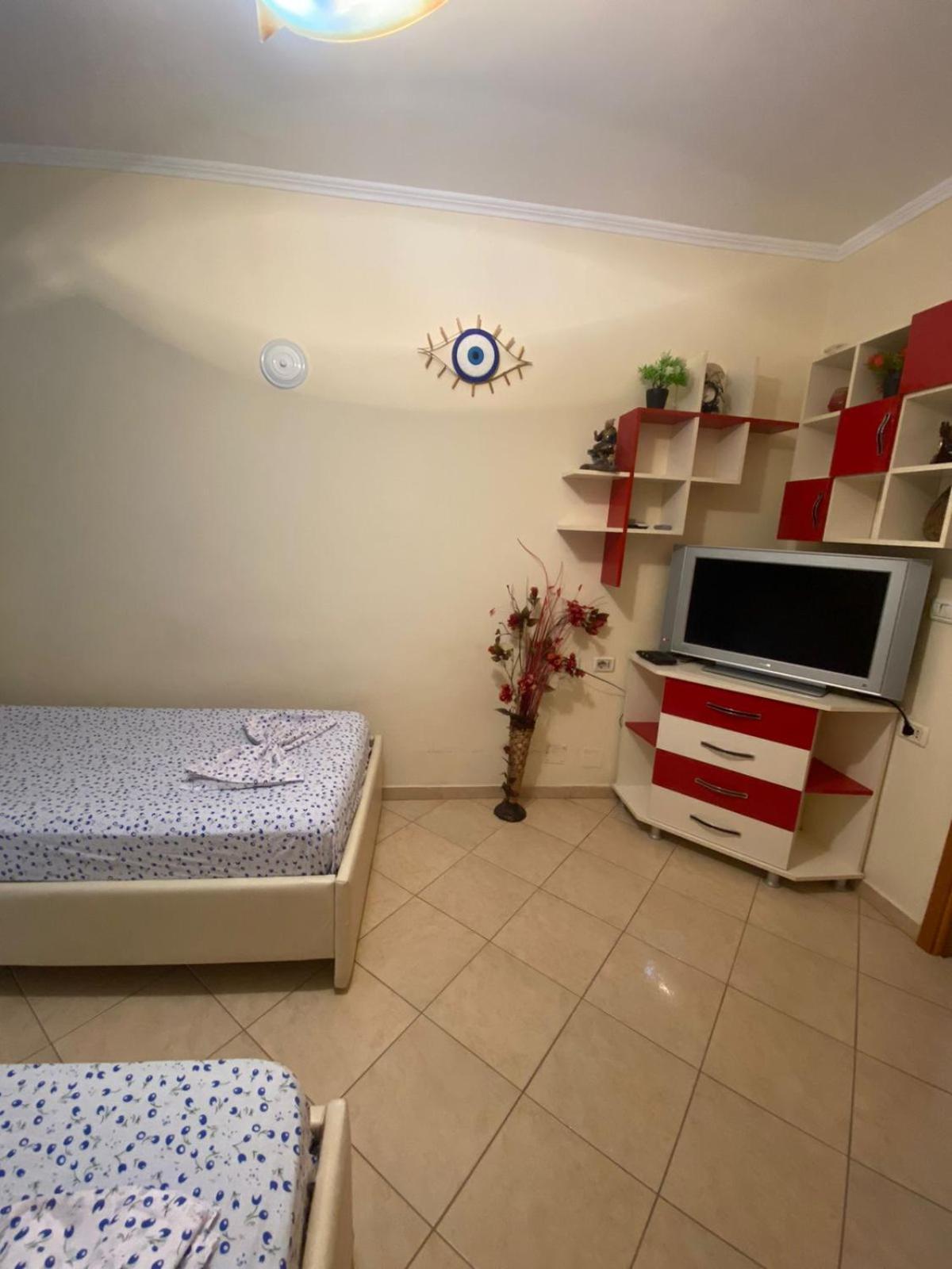 Nina Apartment Permet Bagian luar foto